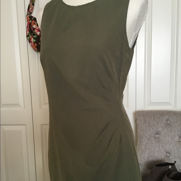Banana Republic Dress - Picture 2 of 10
